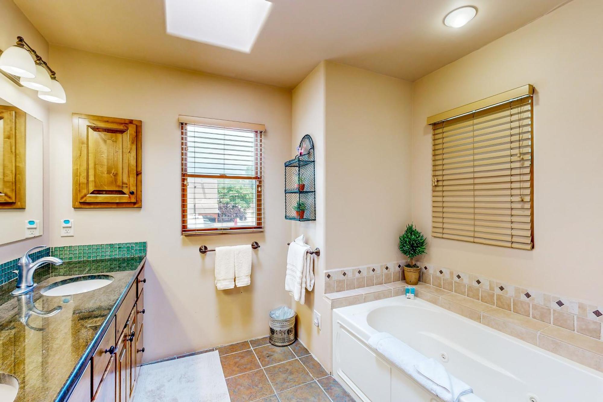 Del Norte Manor Unit B * Santa Fé